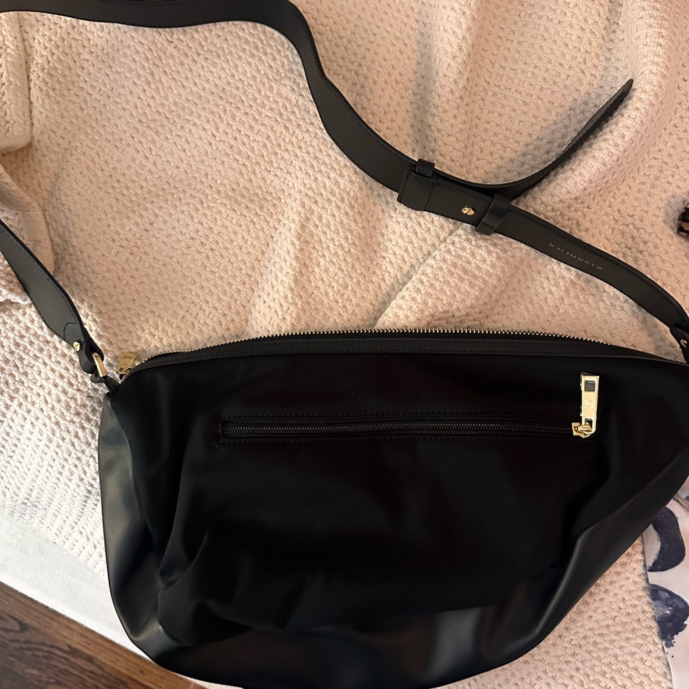 Bandolier Daphne Crossbody Bag - Picture 4 of 7